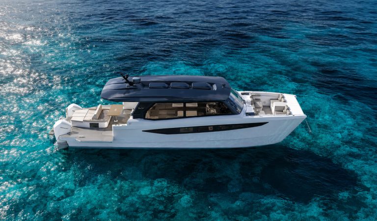 SilverCat Unveils New Generation of Power Catamarans with SilverCat 47